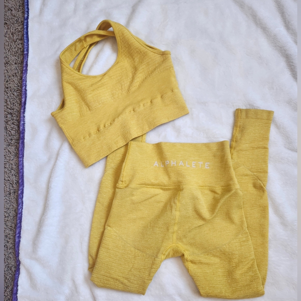 Alphalete Yellow Sports Bra and Leggings Set